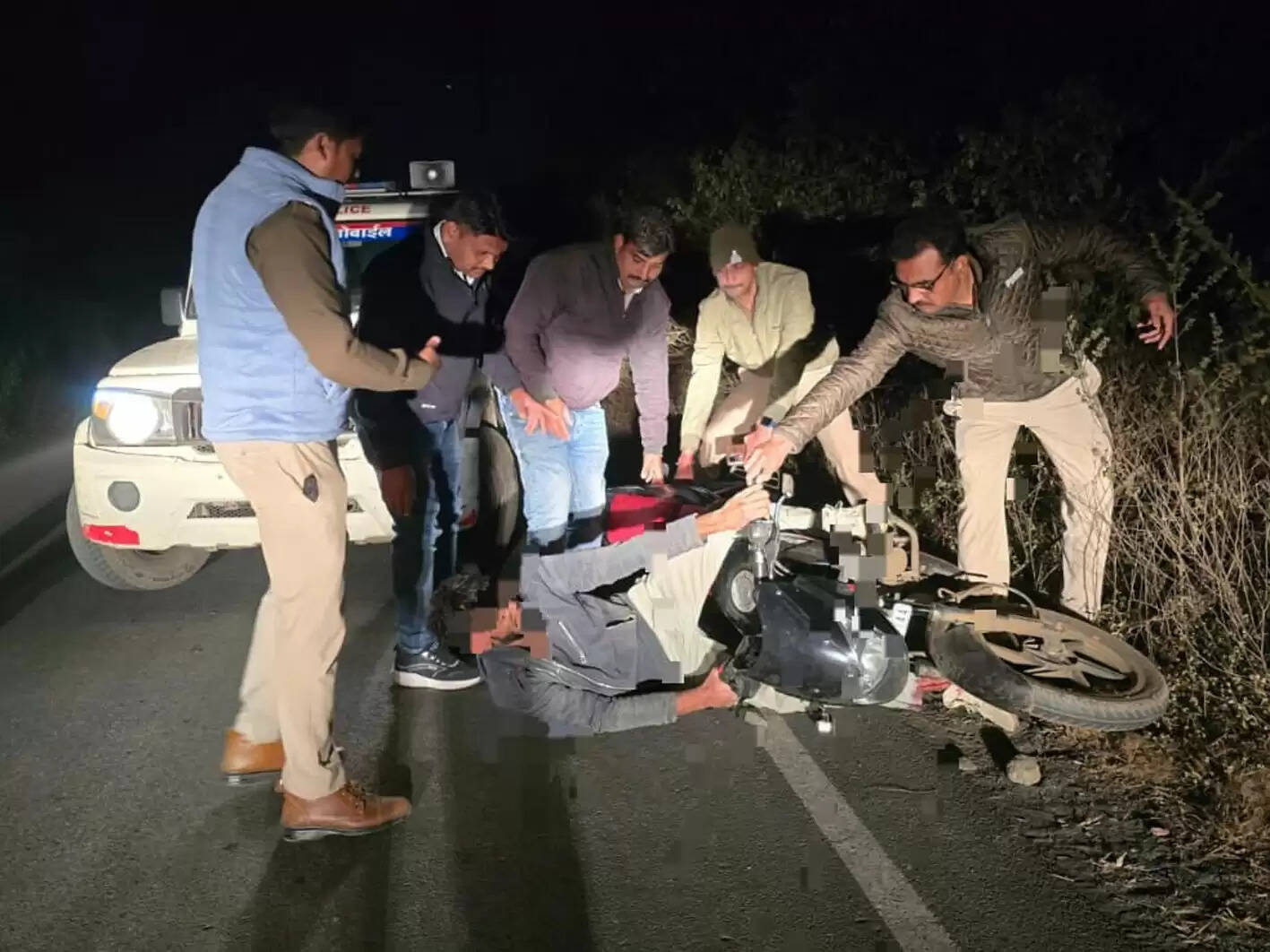 उज्जैनः कुख्यात 10 हजार का इनामी बदमाश पिस्टल के साथ गिरफ्तार