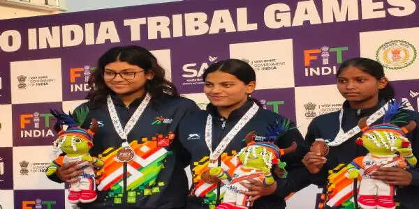 (अपडेट) कर्नाटक के तैराक मणिकांता ने लगाई स्वर्ण पदकों की हैट्रिक, छत्तीसगढ़ की अनुष्का भगत ने जीता दूसरा पदक