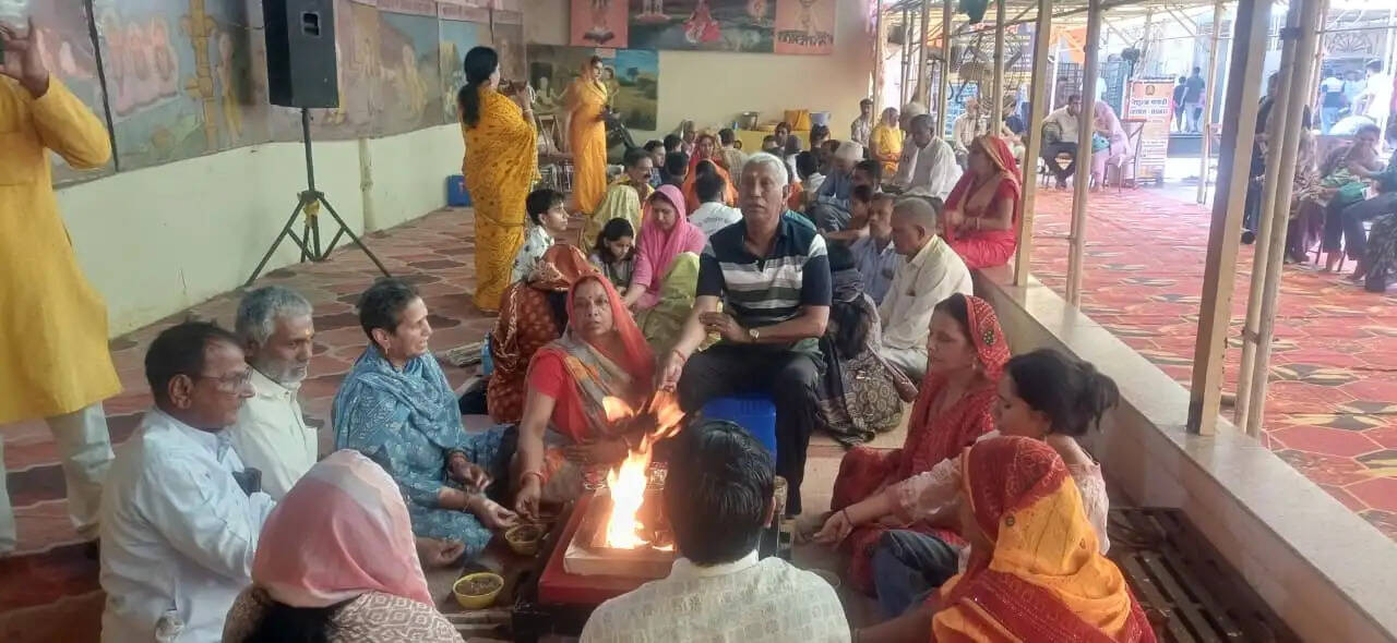 गोविंद देवजी मंदिर में निशुल्क पंच कुंडीय गायत्री महायज्ञ का आयोजन