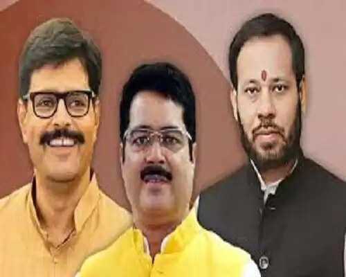 सपा से निकाले गए तीनों विधायक असंबद्ध घोषित, सदन में होगी अलग बैठने की व्यवस्था