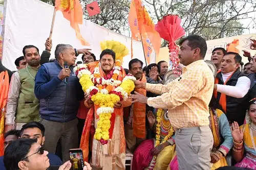 राम मंदिर प्राण प्रतिष्ठा समारोह के लिए भक्तिमय माहौल में विधायक गोपाल शर्मा ने किया अयोध्या प्रस्थान