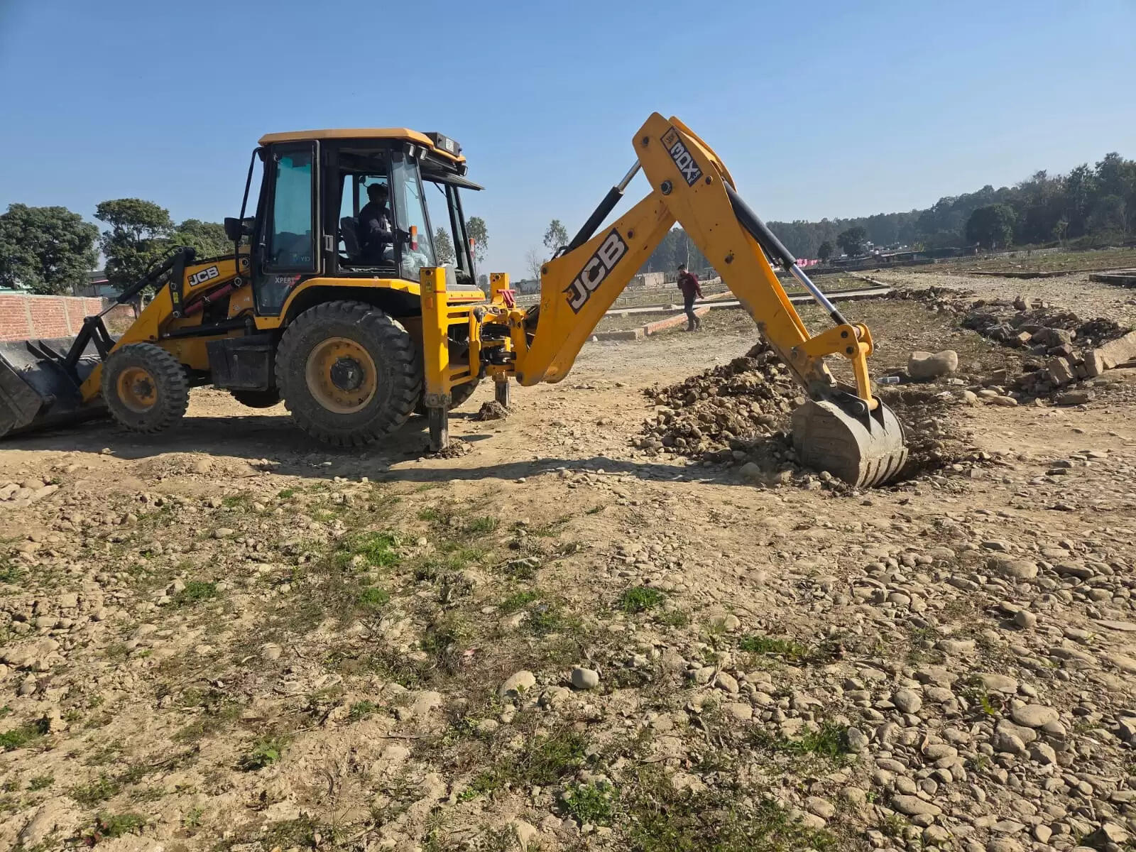 दस हजार बीघा अवैध प्लॉटिंग ध्वस्त, एक हजार से अधिक निर्माण सील