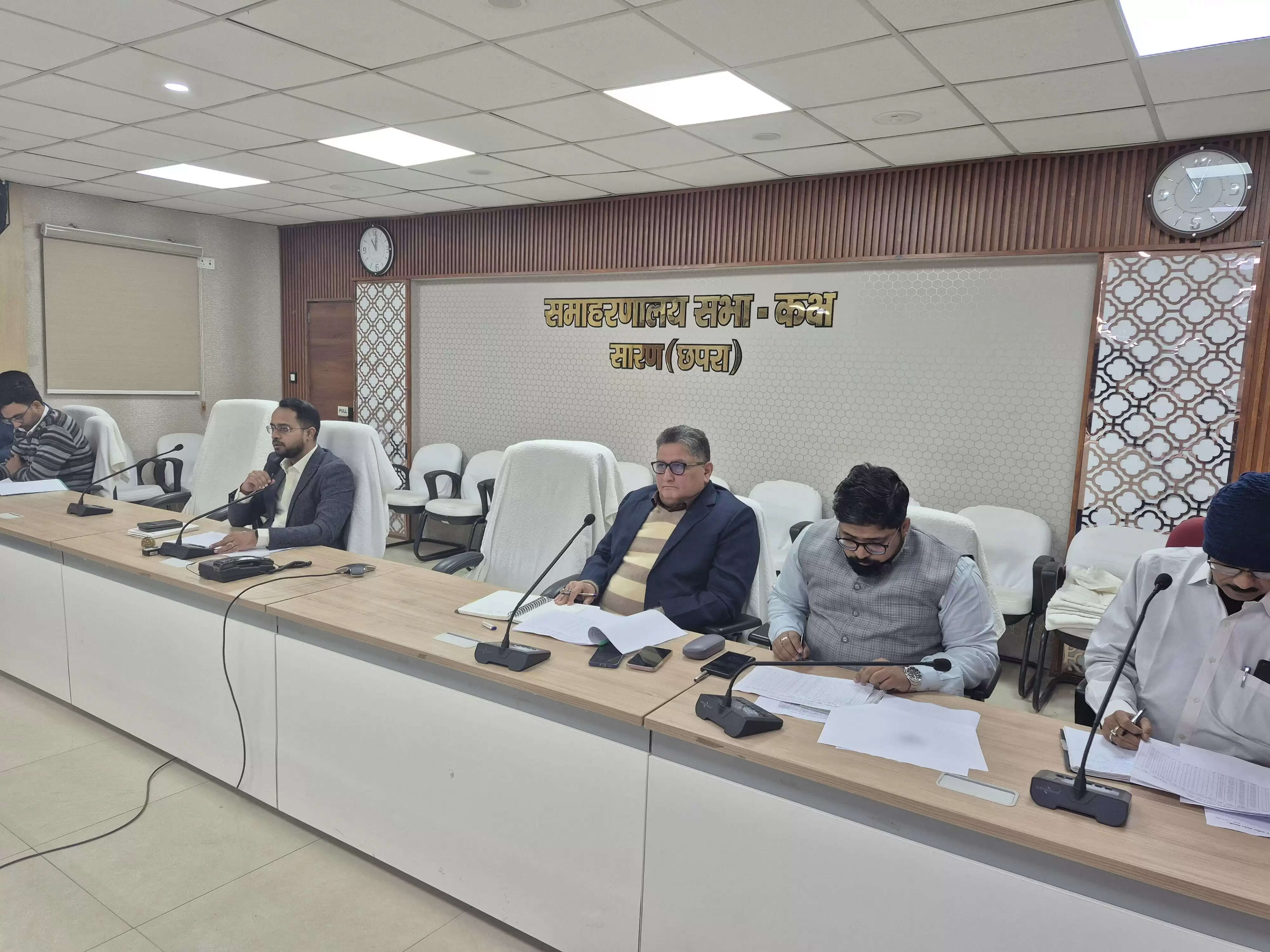 जिलाधिकारी ने धान अधिप्राप्ति में तेजी लाने का दिया निर्देश