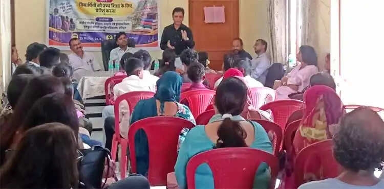 गांव को गोद लेकर उच्च शिक्षा की राह आसान करेगा गुरुकुल कांगड़ी