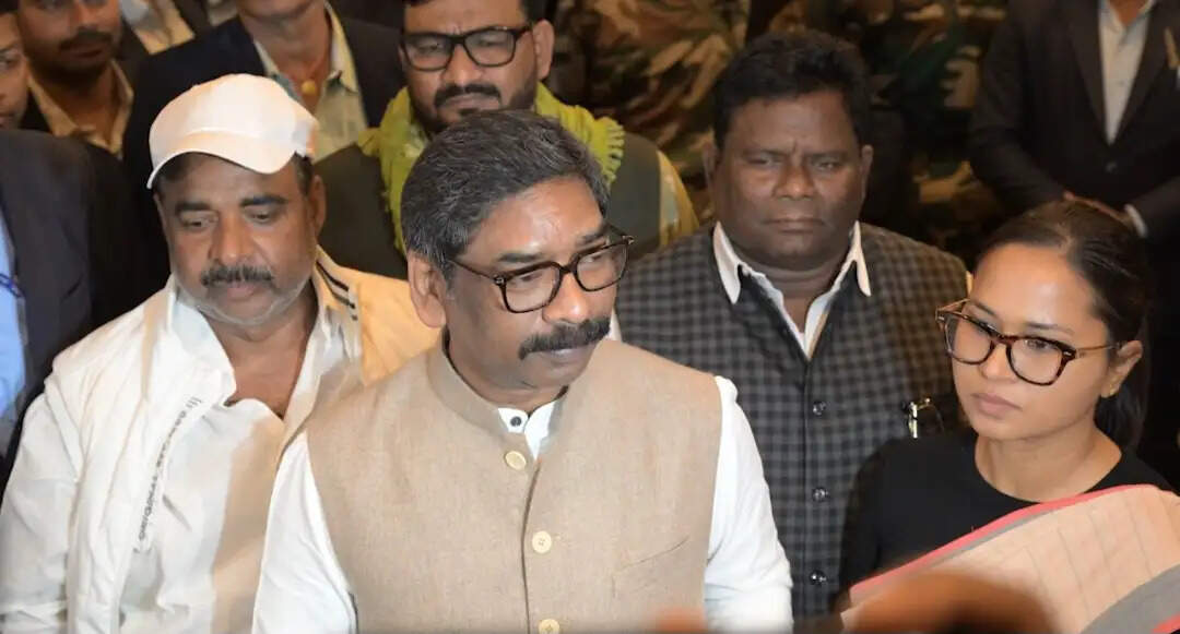 असम के बाढ़ संकट में साथ खड़े हुए मुख्यमंत्री हेमंत सोरेन, राहत कोष में देंगे 03 करोड़