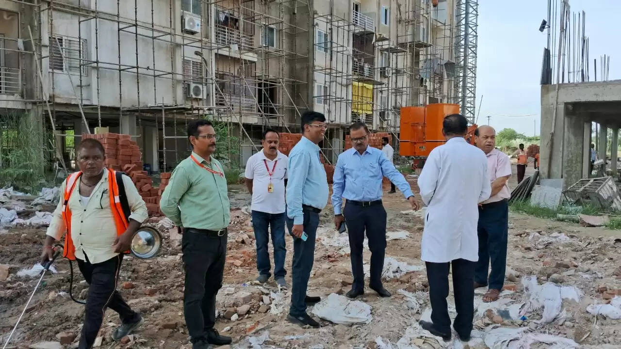 महायोगी गोरखनाथ विश्वविद्यालय में चला मच्छर रोधी अभियान