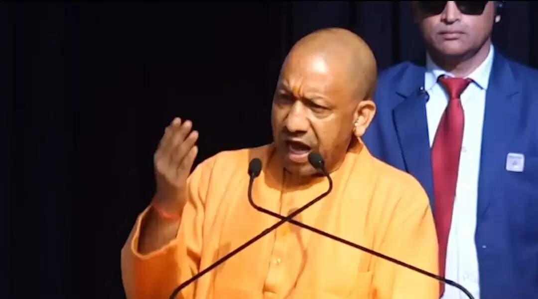 (अपडेट) राष्ट्र की आत्मा संस्कृति में होती है : मुख्यमंत्री योगी