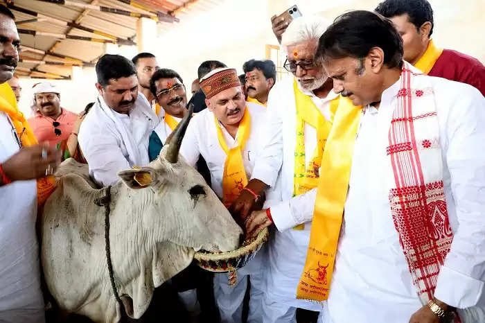 उप-मुख्यमंत्री शुक्ल ने गौवंश वन्य विहार के विभिन्न कार्यों का किया भूमिपूजन और लोकार्पण