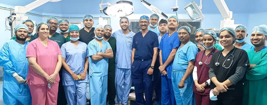 बीएचयू में डेढ़ वर्ष की बच्ची के ट्यूमर का सफल आपरेशन,हृदय को खोलकर निकाला