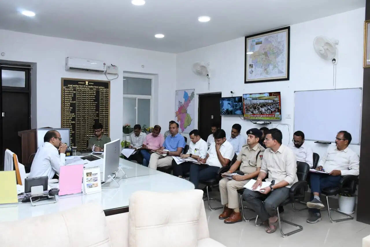 रणथम्भौर टाइगर रिजर्व के आसपास अवैध निर्माण एवं खनन पर सख्ती के निर्देश
