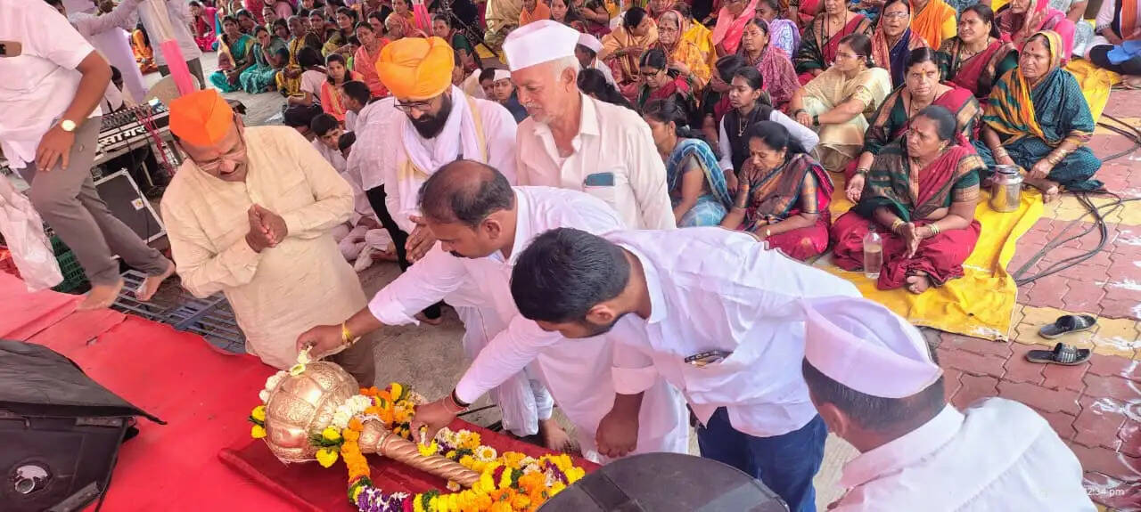 रामराज्य की स्थापना के लिए देशभर में 850 से अधिक&nbsp;स्थानों पर सामूहिक ‘गदा पूजन’ संपन्न