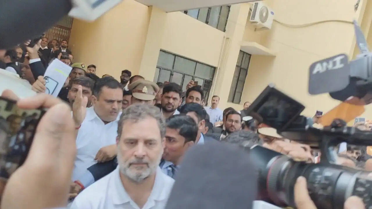 अमित शाह पर आपत्तिजनक टिप्पणी वाले मानहानि केस में राहुल गांधी ने दर्ज कराया अपना बयान