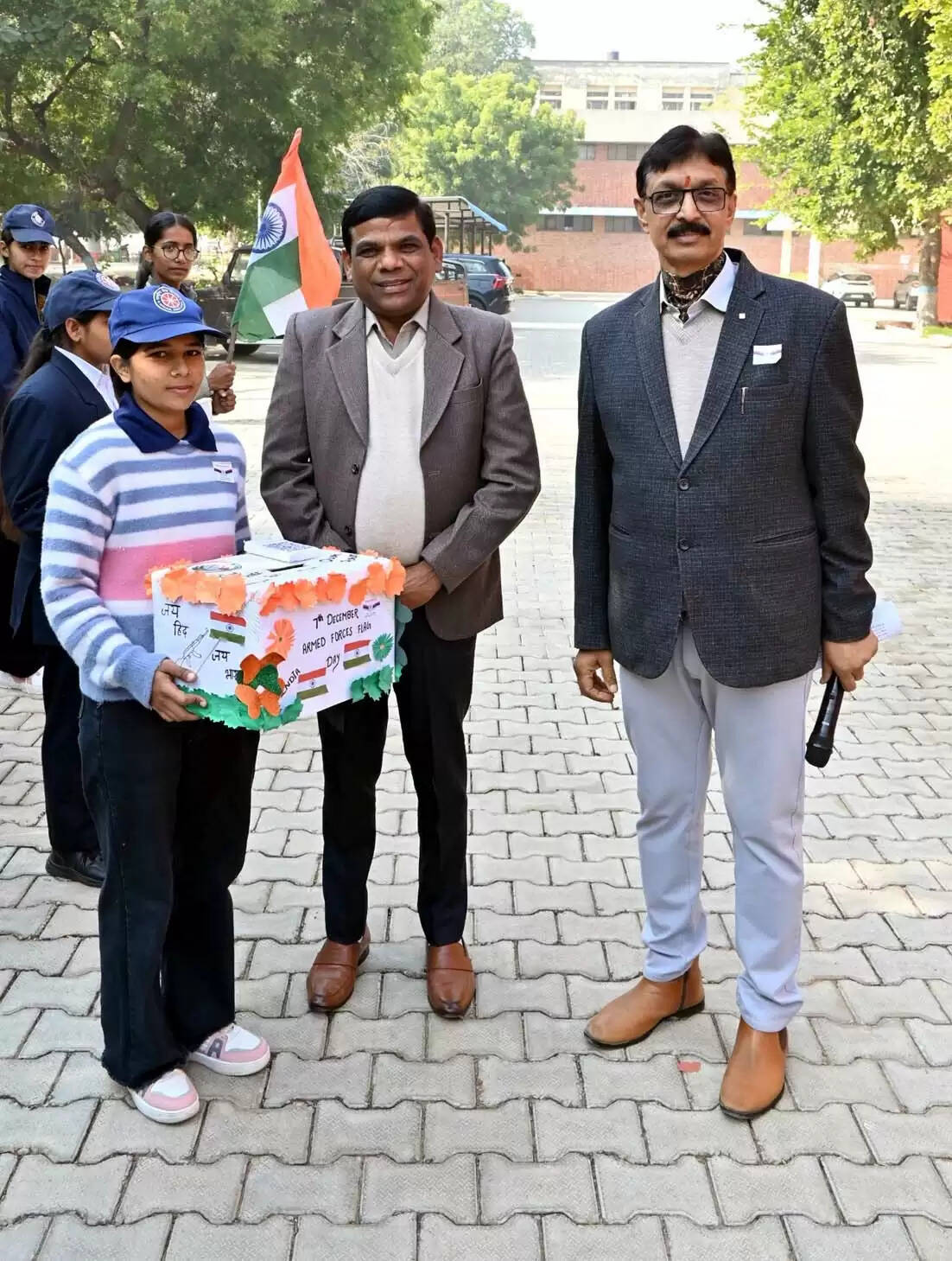 हिसार : आदमपुर पॉलीटेक्निक में एनएसएस यूनिट ने सशस्त्र सेना झंडा दिवस पर चलाया सहयोग अभियान