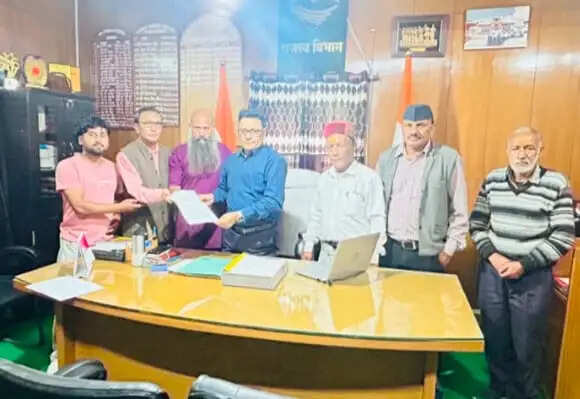 जोशीमठ भू-धसाव :- ट्रीटमेंट कार्यों मे भारी अनियमितता की तकनीकी जांच की मांग, एनडीएमए को भेजा ज्ञापन