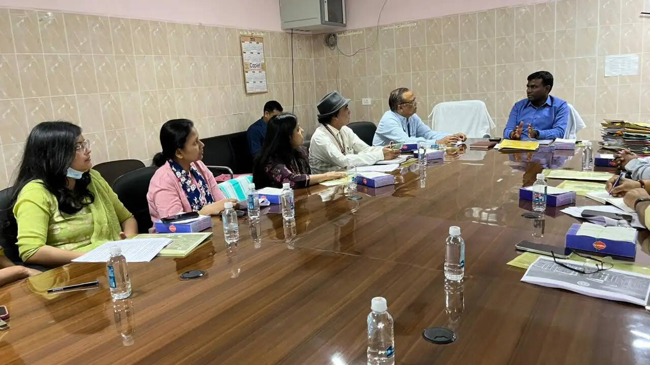 पीसी एंड पीएनडीटी की बैठक में छह अल्ट्रासाउंड सेंटर के निबंधन की मंजूरी