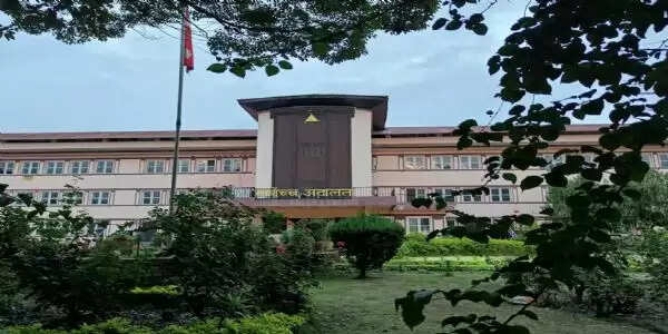 प्रतिनिधि सभा भंग किए जाने के खिलाफ नेपाली कांग्रेस की रिट पर सुप्रीम कोर्ट का नोटिस