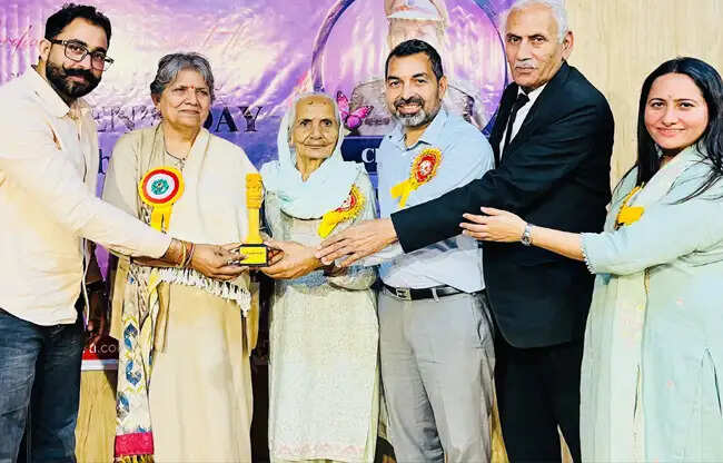 सोनीपत:बेटियों को शिक्षित करना, आत्मविश्वास बढ़ाना सुरक्षित वातावरण देना जरुरी: डा.सुमन मंजरी