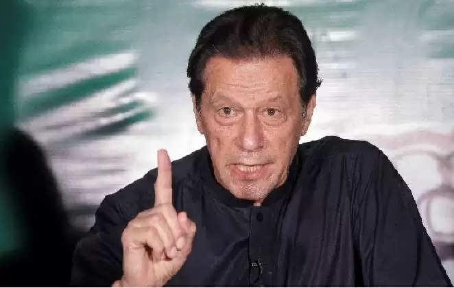 इमरान खान ने कहा-पाकिस्तान छोड़ने का कोई इरादा नहीं