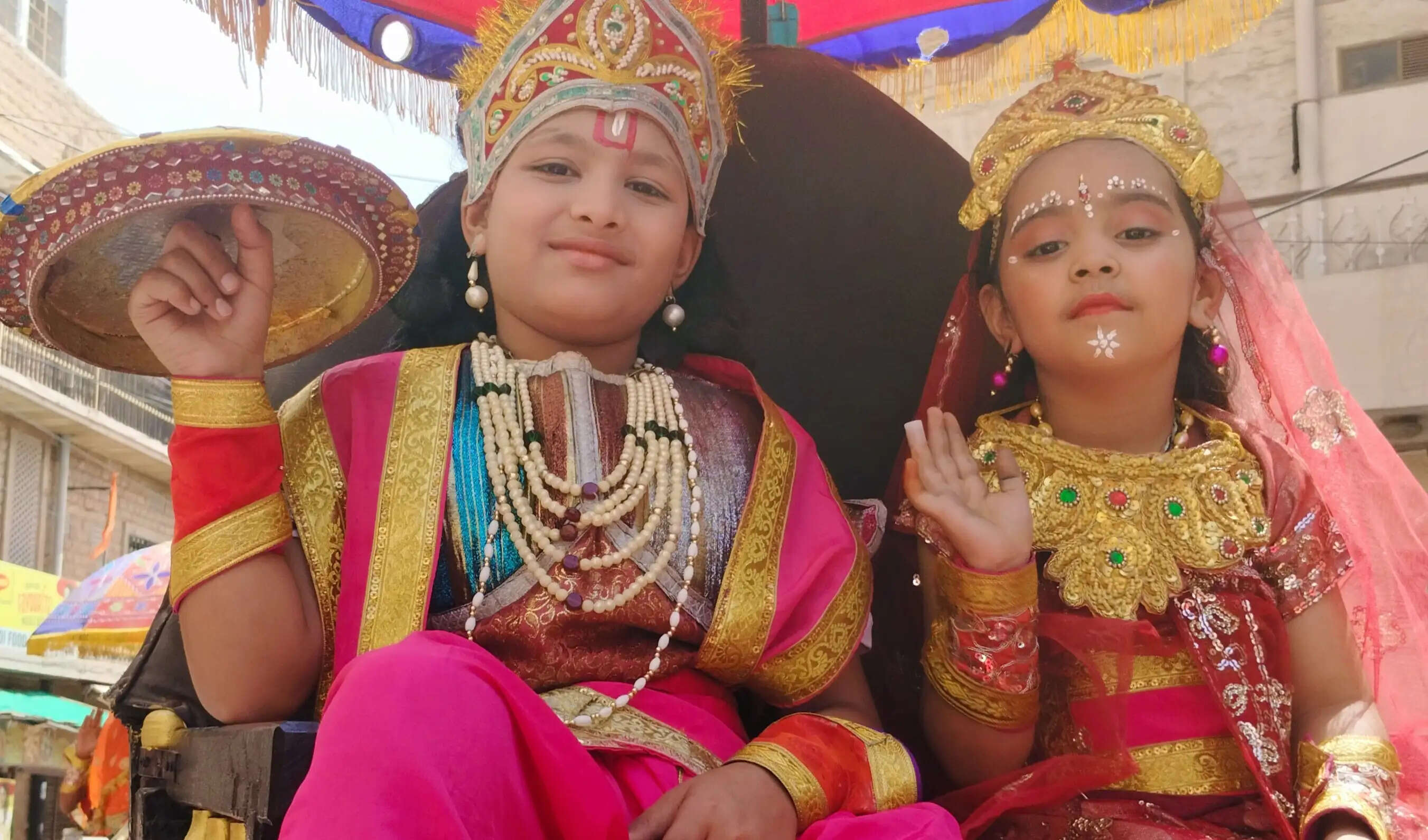 शहर में धूमधाम से मनाई पीपा जयंती, शोभायात्रा निकाली