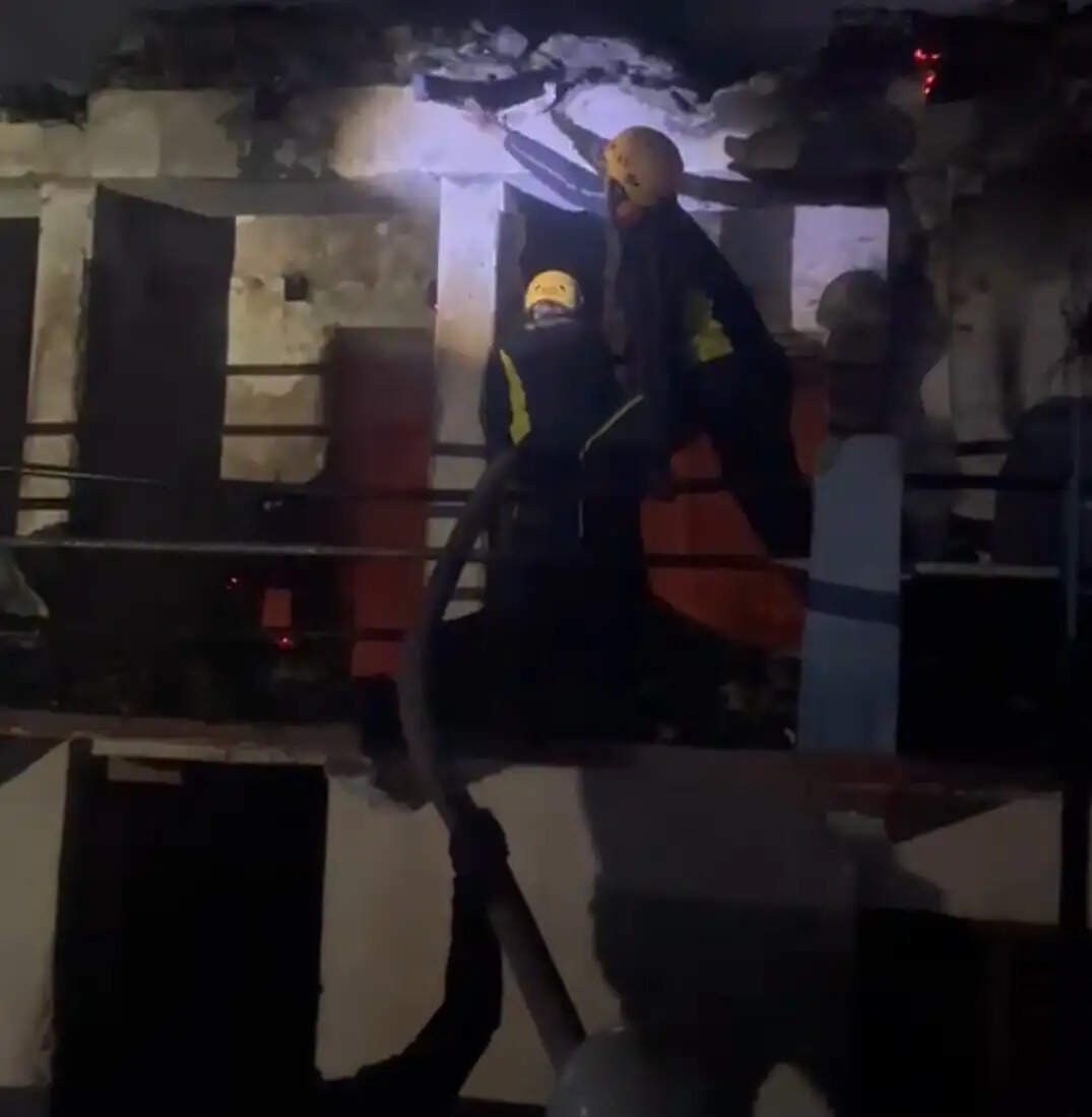 उत्तरकाशी के जुणगा गांव के आवासीय भवन में लगी आग, दो घायल