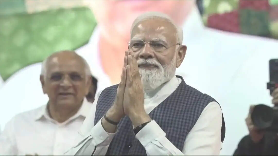 (अपडेट) सूरत आज स्वच्छता का रोल मॉडल ही नहीं बल्कि ऊर्जावान शहर भी है : प्रधानमंत्री