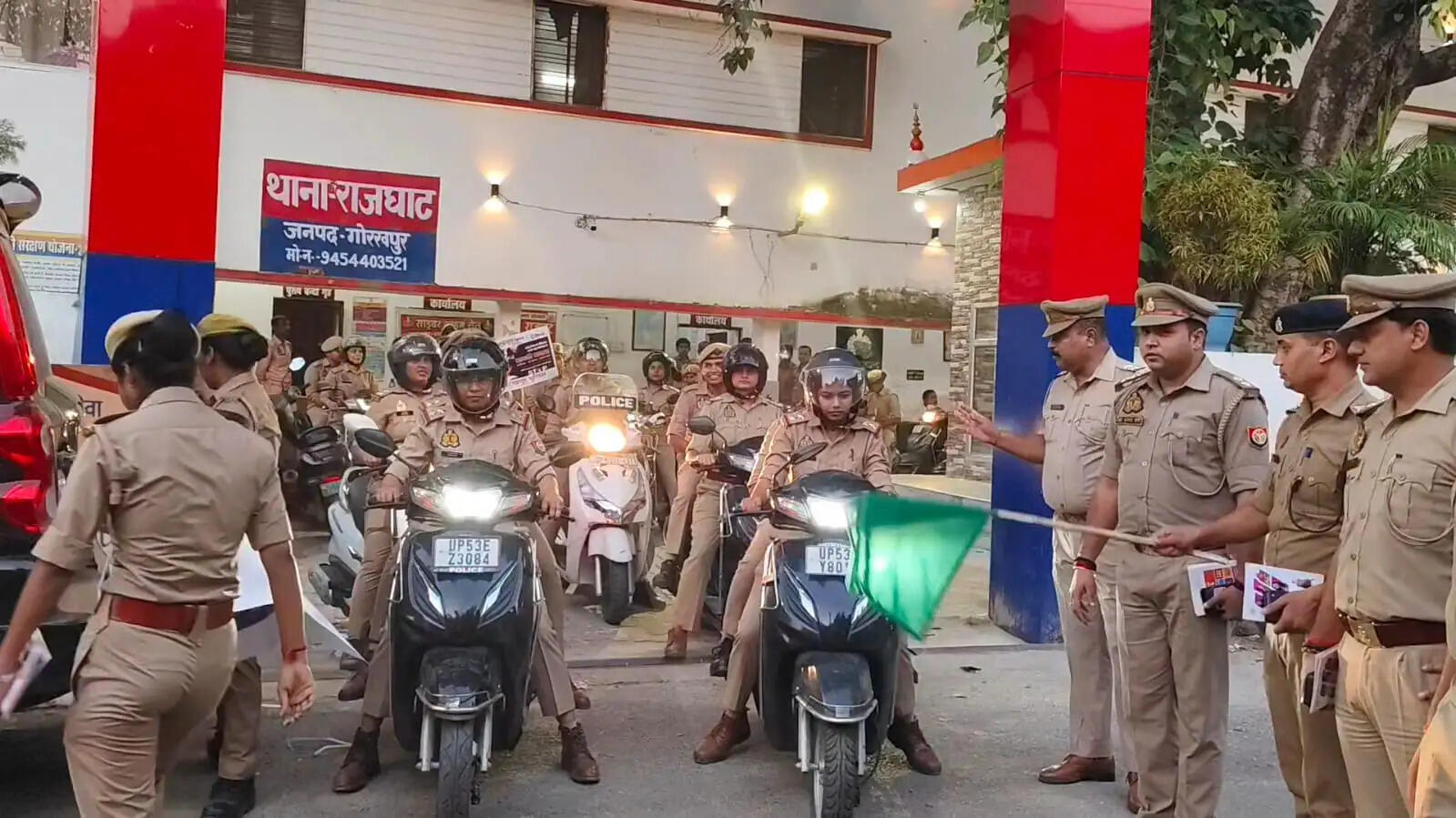 मिशन शक्ति फेज-6 के तहत गोरखपुर में निकली जागरूकता रैली, महिलाओं की सुरक्षा और सम्मान का दिया संदेश