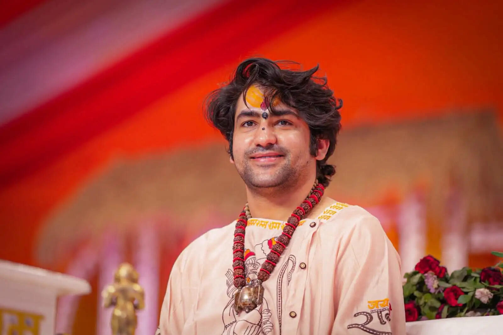 भगवान की परीक्षा नहीं, प्रतीक्षा करनी चाहिए : पं. धीरेन्द्र कृष्ण शास्त्री