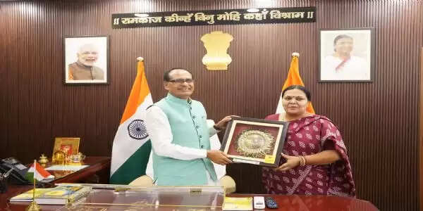 लंबित योजनाओं को लेकर केंद्रीय मंत्री शिवराज से मिली दीपिका