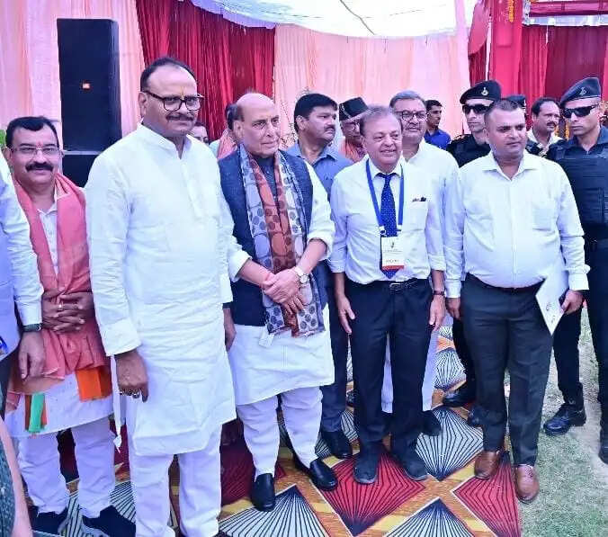 डा. ​बिंदेश्वर पाठक ने महात्मा गांधी के 'स्वच्छता ही सेवा के विचार को मूर्त रूप दिया: राजनाथ सिंह