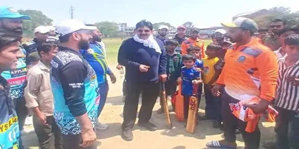 आरपीएल : चबुतरी मैजिकल स्टार अंतिम चार में, पहला सेमीफाइनल टाई