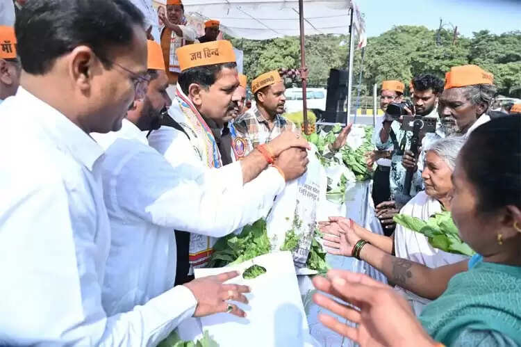 मरार पटेल समाज में सहकारिता की भावना हर व्यक्ति में विद्यमान : उपमुख्यमंत्री विजय शर्मा