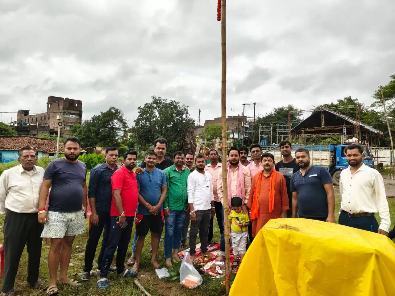 खूंटा पूजन के साथ दुर्गोत्‍सव की तैयारियां हुईं शुरु