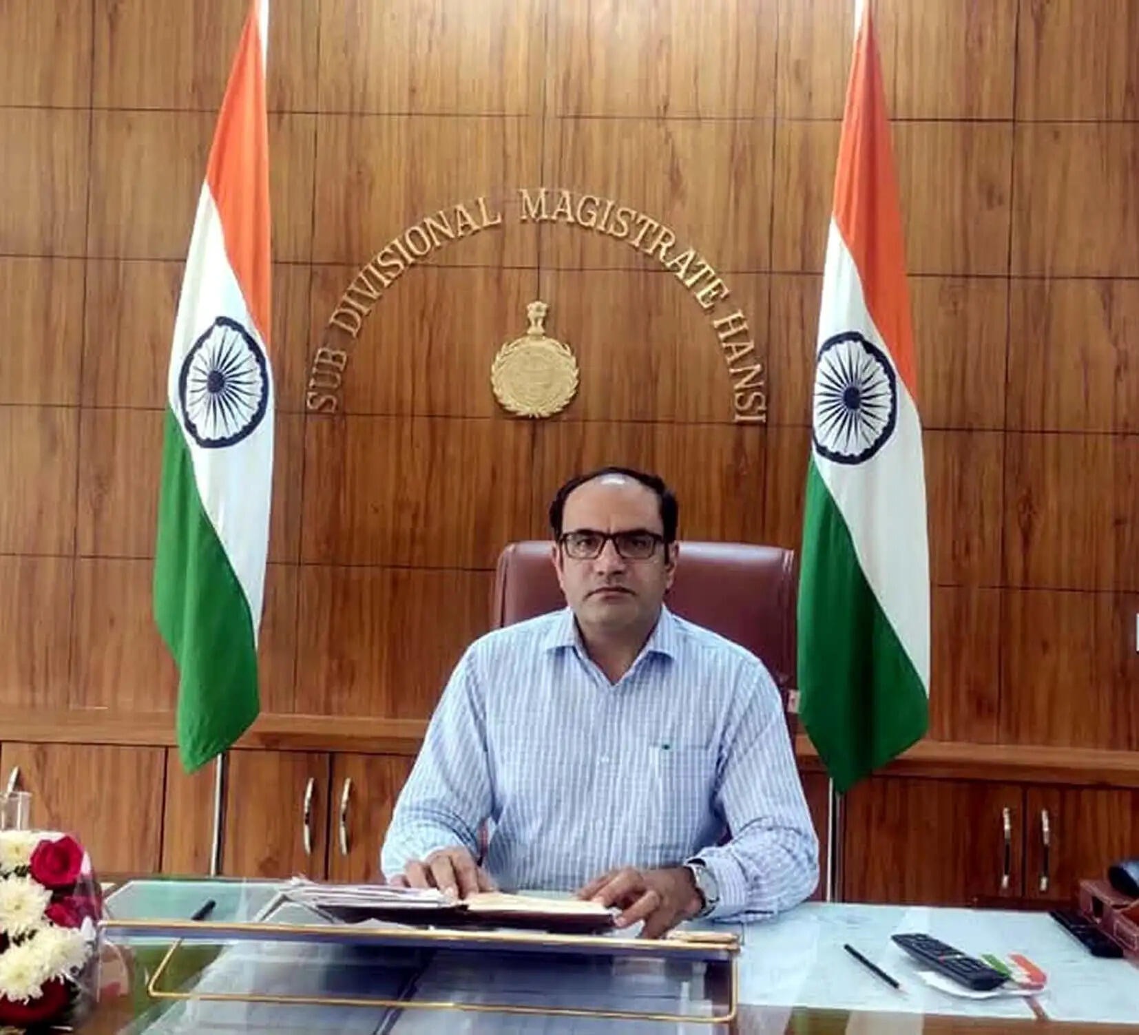 हिसार : दो श्रमिकों की मृत्यु पर श्रम विभाग ने परिजनों को दी 30 लाख की आर्थिक सहायता