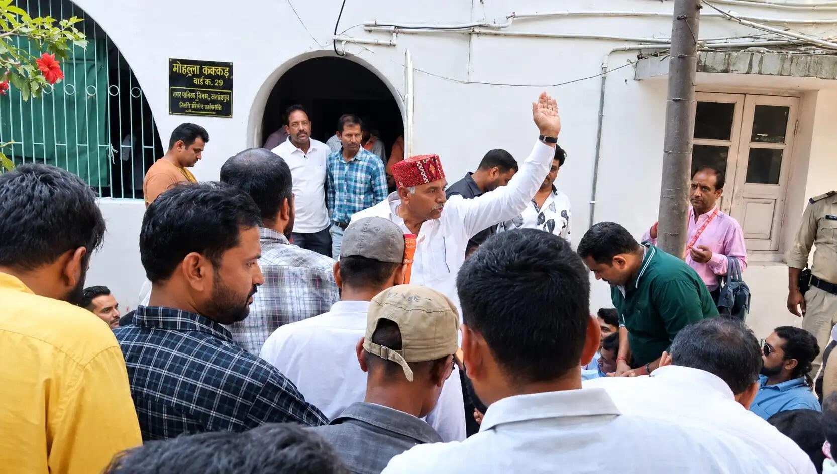 जबलपुर : पुलिस अधीक्षक कार्यालय में विधायक और एडिशनल के बीच तीखी बहस