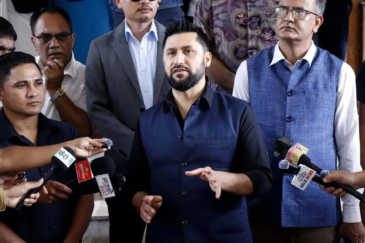 नेपाल में बढ़ते तनाव और सामाजिक सद्भाव के खतरे पर सभी दल एकजुट हों : रवि लामिछाने