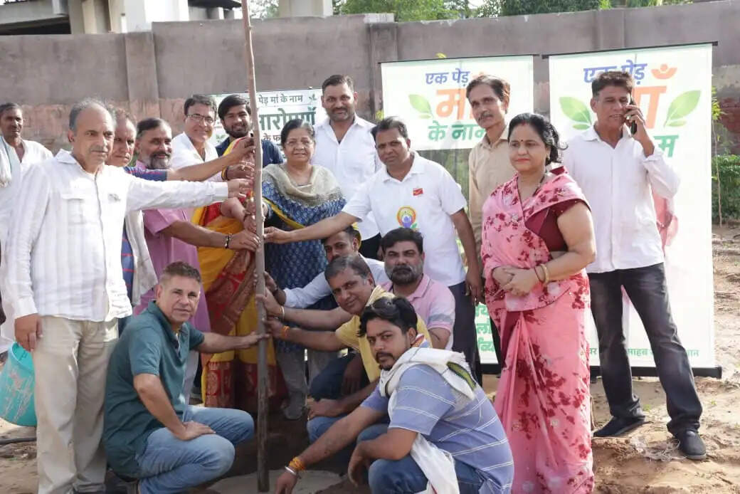 सांसद मंजू शर्मा के नेतृत्व में मोक्षधामों और पार्कों में लगाए जाएंगे 1.11 लाख पौधे