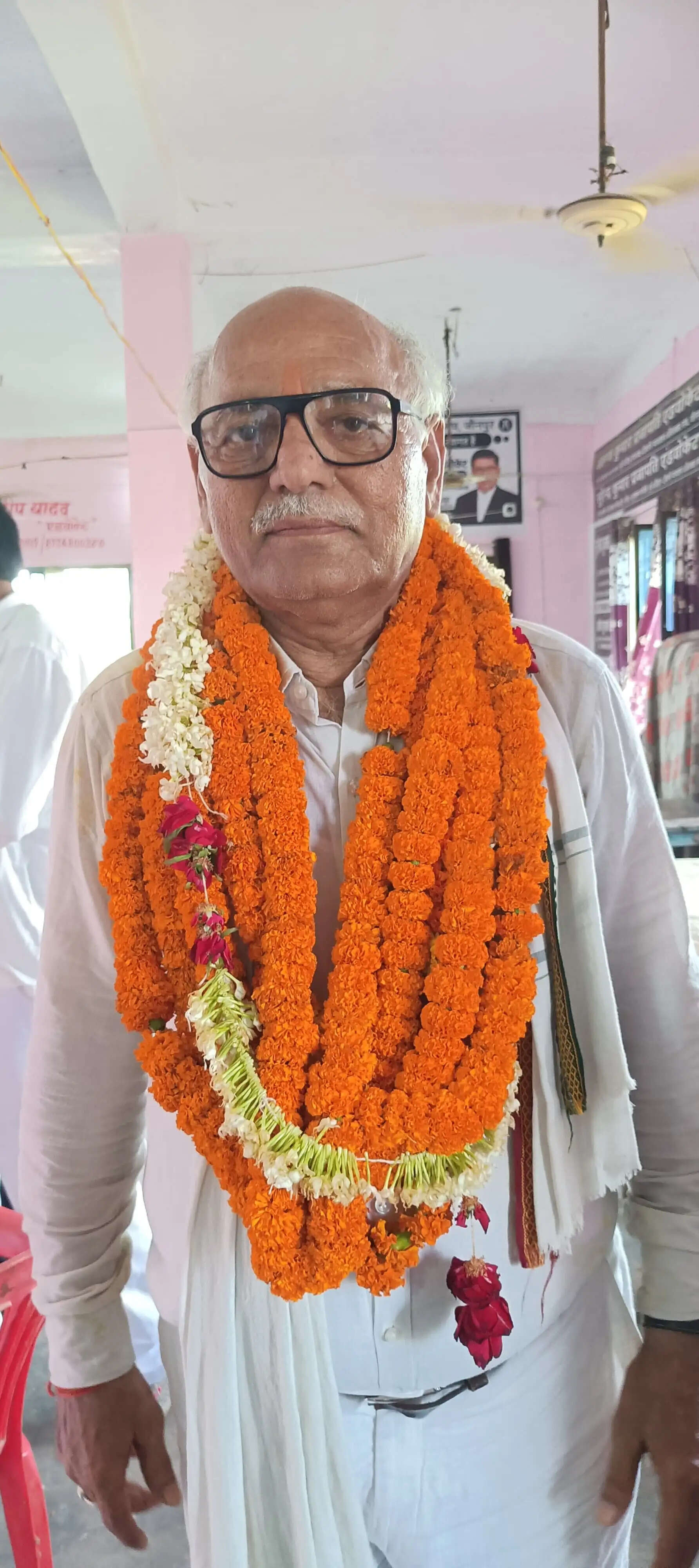 दीवानी बार अधिवक्ता संघ चुनाव में अवधेश सिंह अध्यक्ष, मनीष कुमार सिंह मंत्री निर्वाचित