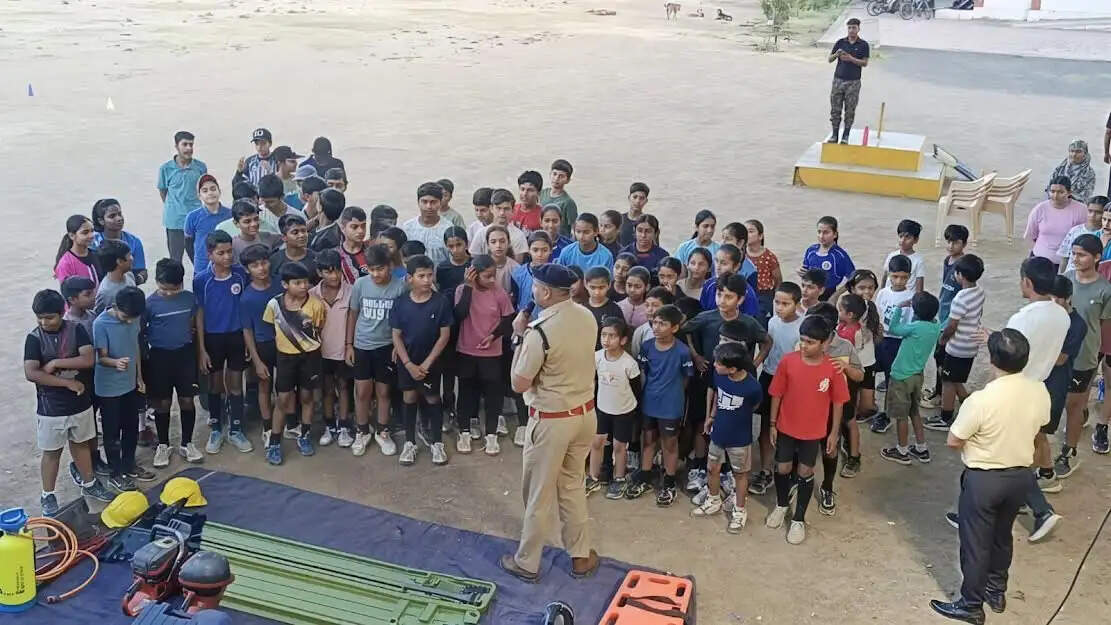 मंदसौरः भूकंप आपदा प्रबंधन कार्यशाला का हुआ आयोजन