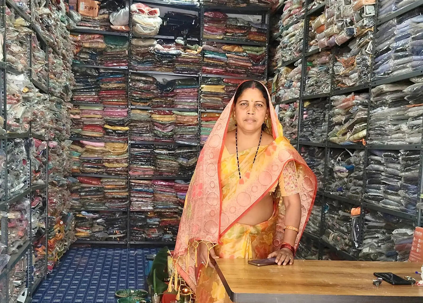 बिहान योजना से सशक्त हो रहीं ग्रामीण महिलाएं, सावित्री उरांव बनीं आत्मनिर्भरता की मिसाल