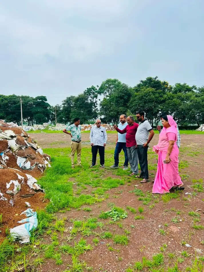 भाठागांव धान संग्रहण केंद्र में अव्यवस्था, कांग्रेस ने उठाए सवाल