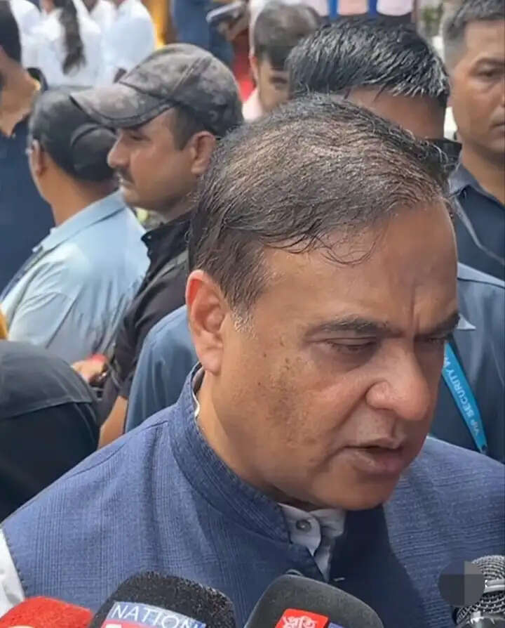 गुवाहाटी-दिल्ली के बीच चार लेन का रेल मार्ग होगा विकसित : हिमंत बिस्व सरमा