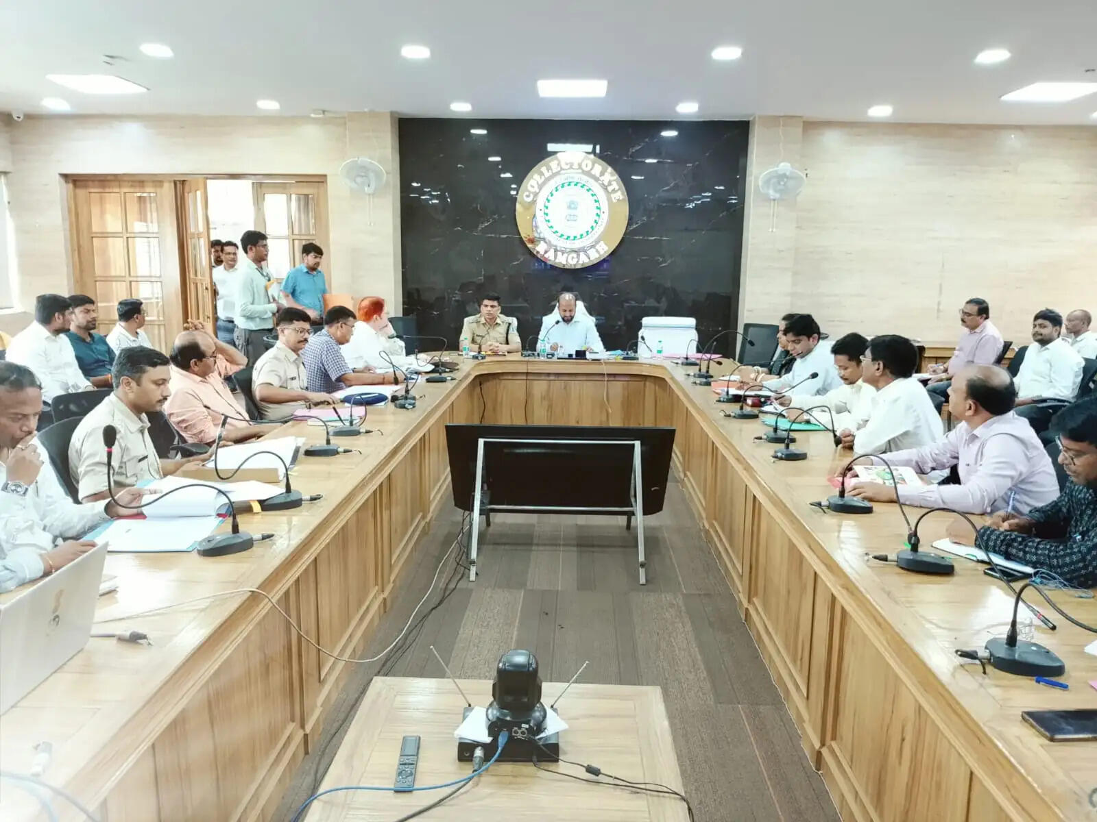 विद्यालयों के 100 मीटर दायरे में नशीले पदार्थों की बिक्री पर होगी कड़ी कार्रवाई