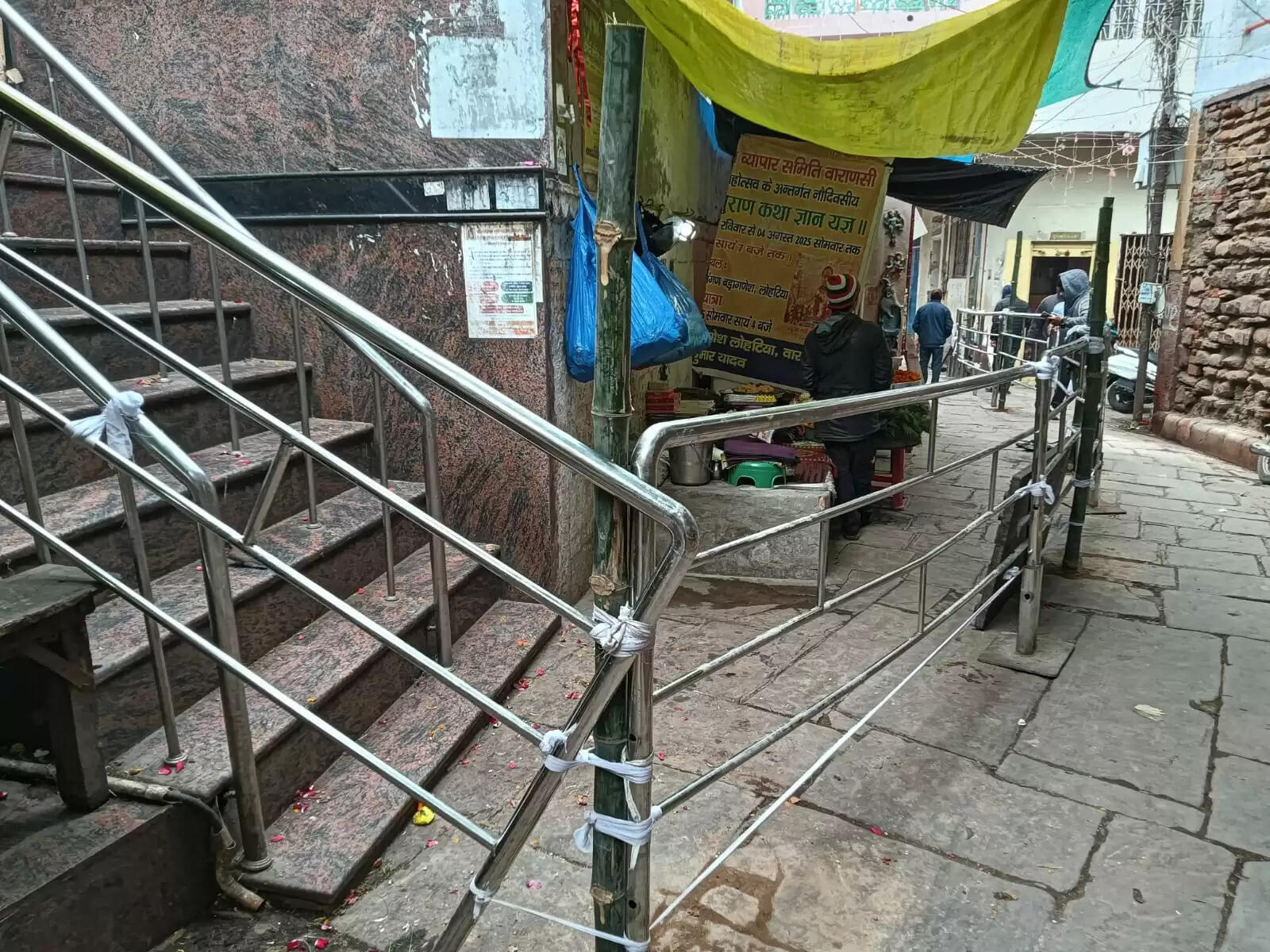 गणेश चतुर्थी पर बड़ागणेश मंदिर में तैयारियां पूरी,मंगलवार को दर्शन के लिए भोर से लगेगी कतार