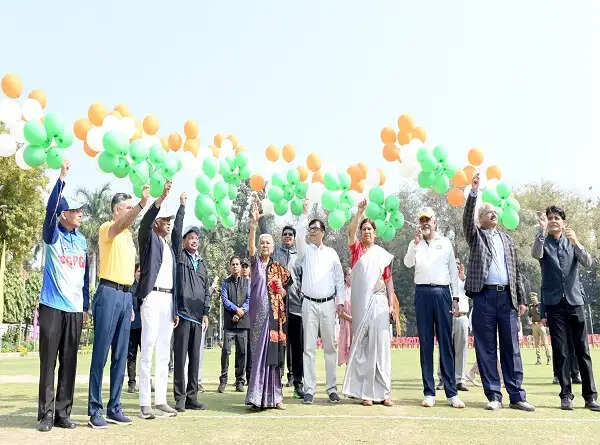 राज्यपाल ने प्रथम चांसलर कप क्रिकेट प्रतियोगिता का शुभारंभ किया