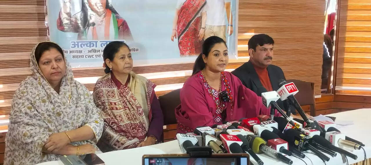 मनरेगा को खत्म करना गरीब लोगों से काम का अधिकार छीनने की कोशिश : अलका लांबा