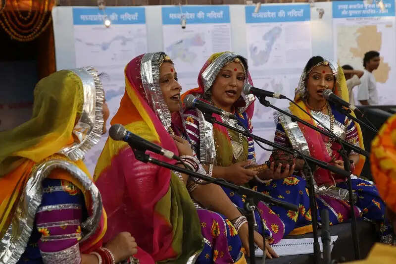 सदानीरा समागमः मिराज मेलोडीज़ ने दिया जल संरक्षण का सशक्त संदेश, बच्चों ने दर्शकों को किया भावुक