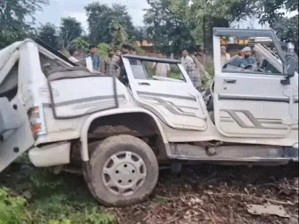 मप्र के छतरपुर में भीषण सड़क हादसा, एक ही परिवार के पांच लोगों की मौत