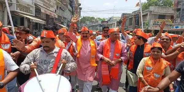 पश्चिम बंगाल सहित अन्य राज्यों में भाजपा की जीत का मंदसौर में भी मना जश्न