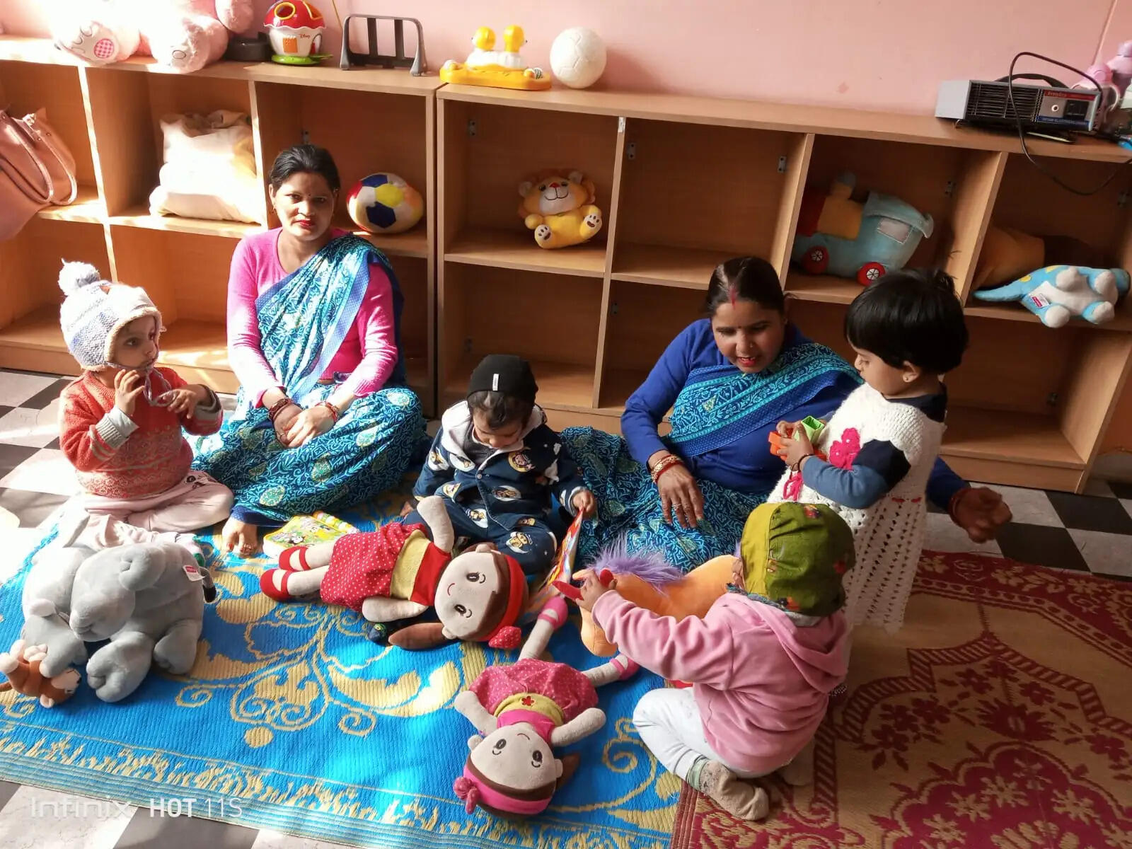 कामकाजी दम्पतियों के लिए राहत बना निगम का क्रेंच, बच्चों की देखभाल की जिम्मेदारी उठा रहा शिशु पालना गृह