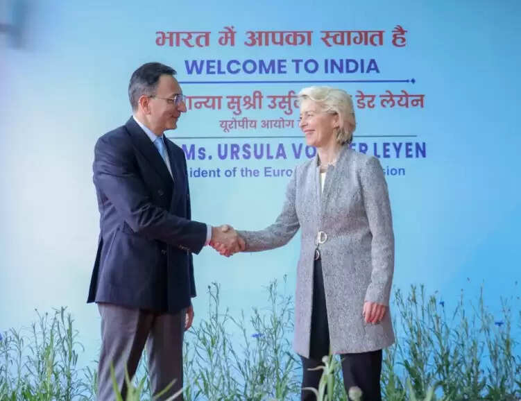 यूरोपीय आयोग की अध्यक्ष उर्सुला पहुंचीं नई दिल्ली, जीतिन प्रसाद ने किया स्वागत